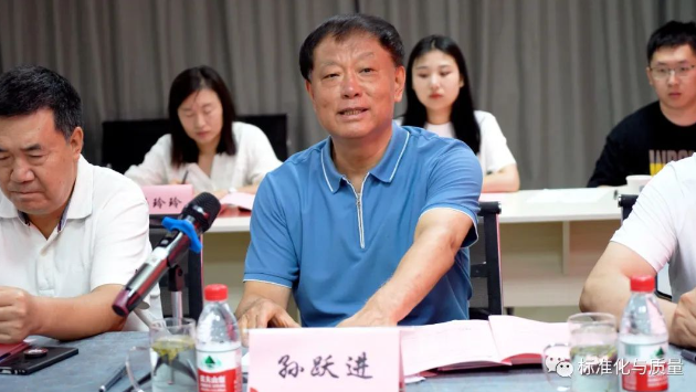 回顾研究院发展历程